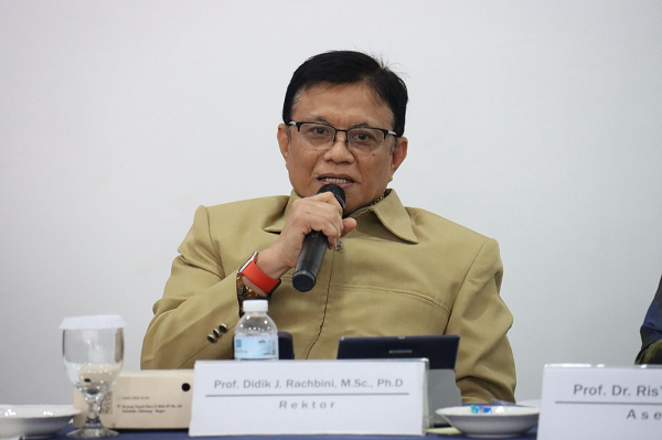 Prof. Didik J. Rachbini: Pergantian Kepemimpinan BI Belum Cukup didik_j_rabani.png