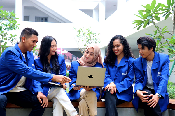 9 Universitas di Jakarta dengan Reputasi Baik yang Layak Dipertimbangkan pilih_kampus.png
