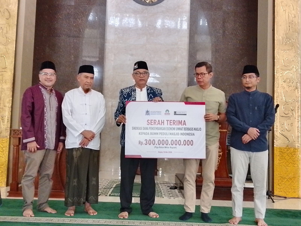 BUMM dan PT Sembilan Berlian Adakan Serah Terima Dana Sindikasi Senilai Rp.300 Milliar serah_terima_dana_sindikasi.png