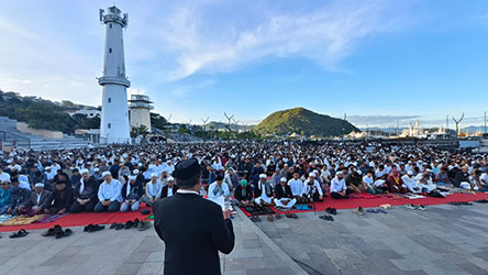 Khotbah Iduladha UBN di Labuan Bajo ubnbajo1.jpg