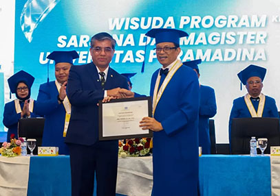 Wisuda Paramadina, Menaker Yassierli: Ijazah Akademik Bukan Jaminan